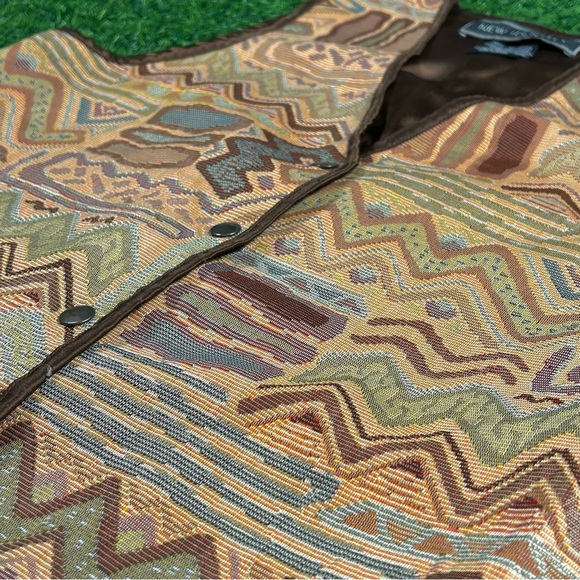 Vintage 90s New Identity vest - Picture 2 of 5